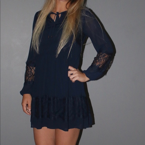 Navy dress - Picture 2 of 3